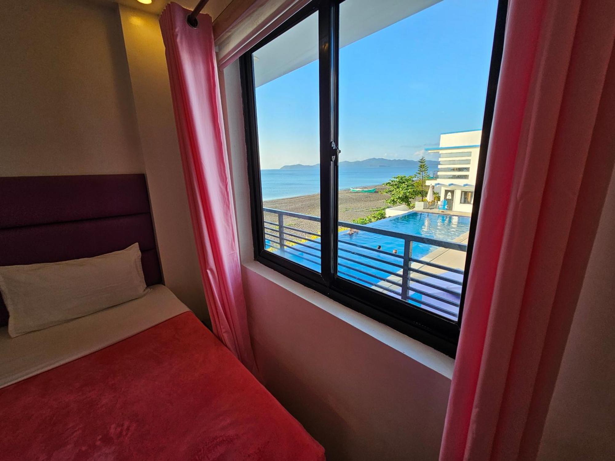 Blue Coast Beach Hotel Santa Ana  Экстерьер фото
